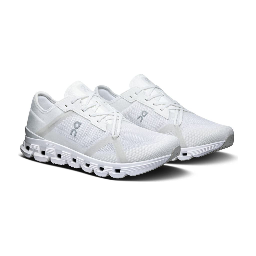 On Running Cloud X 4 AD White Wolf