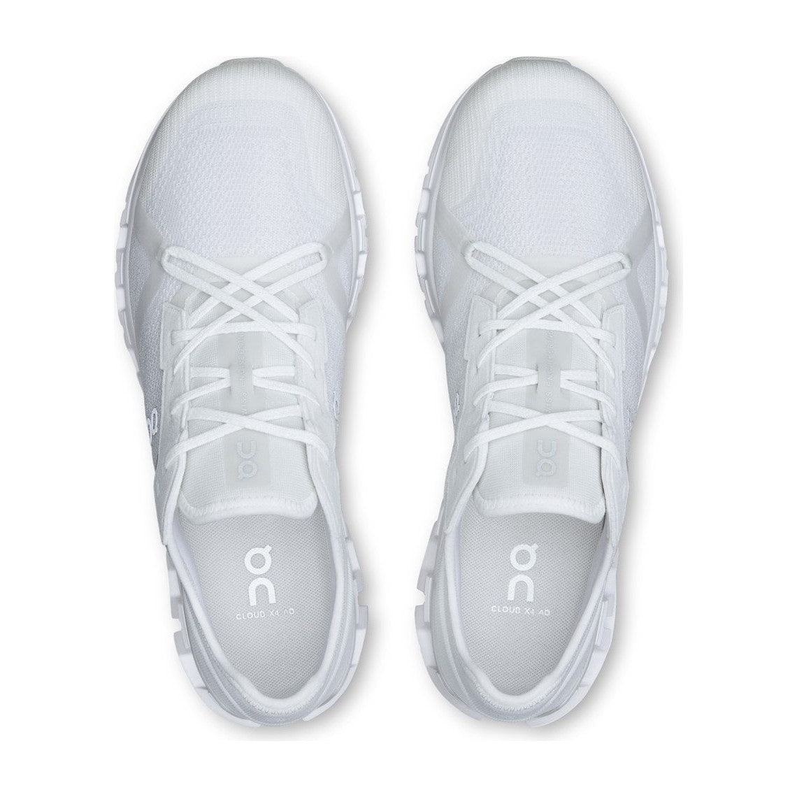 On Running Cloud X 4 AD White Wolf