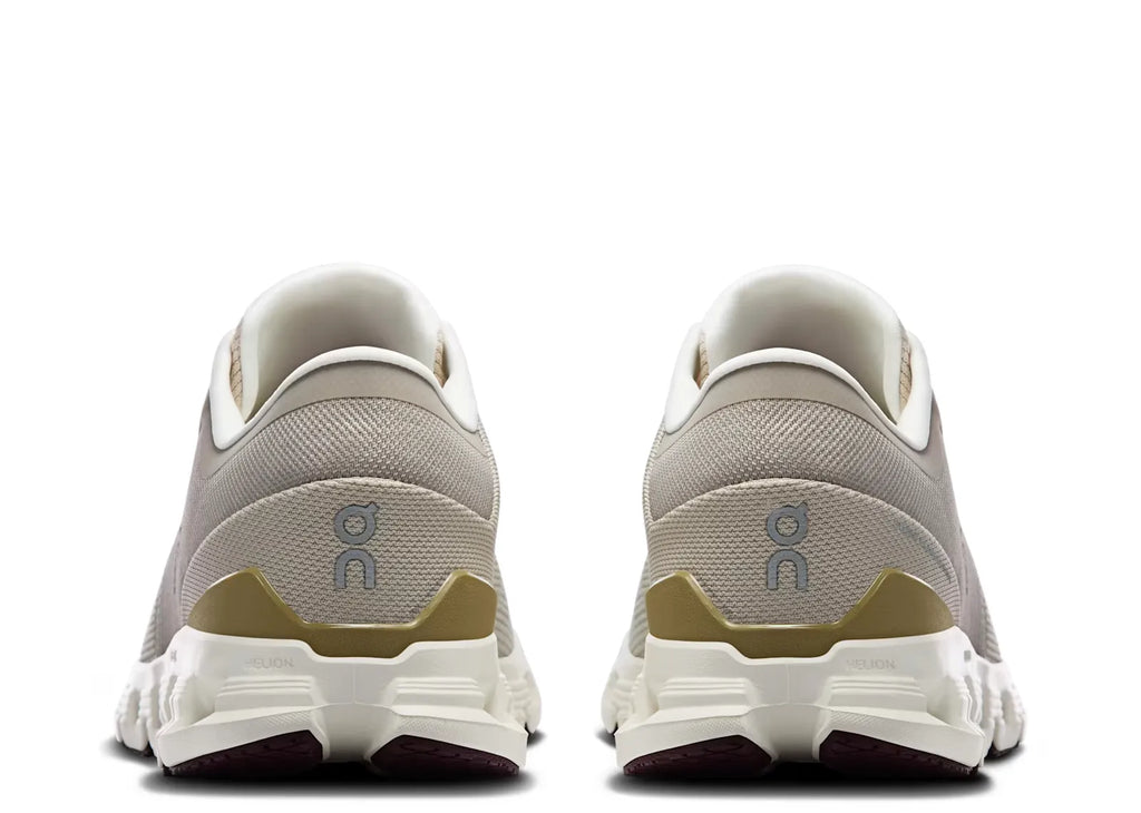 On Running Cloud X 4 Pelican Ice