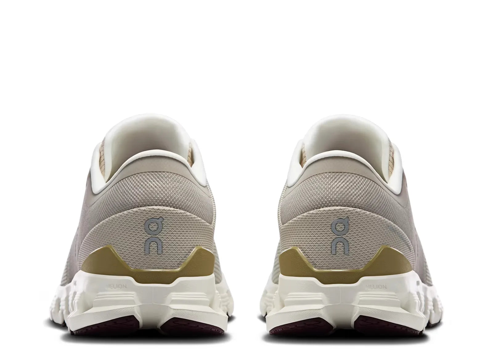 On Running Cloud X 4 Pelican Ice