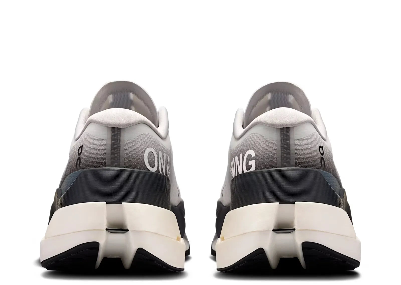 On Running Cloudboom Max White Black