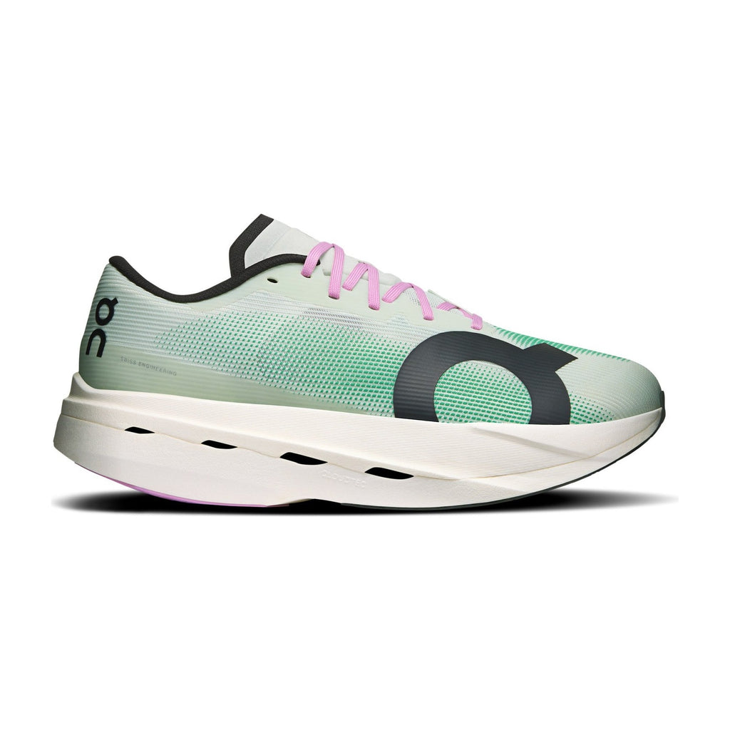 On Running Cloudboom Volt Iceberg Mantis