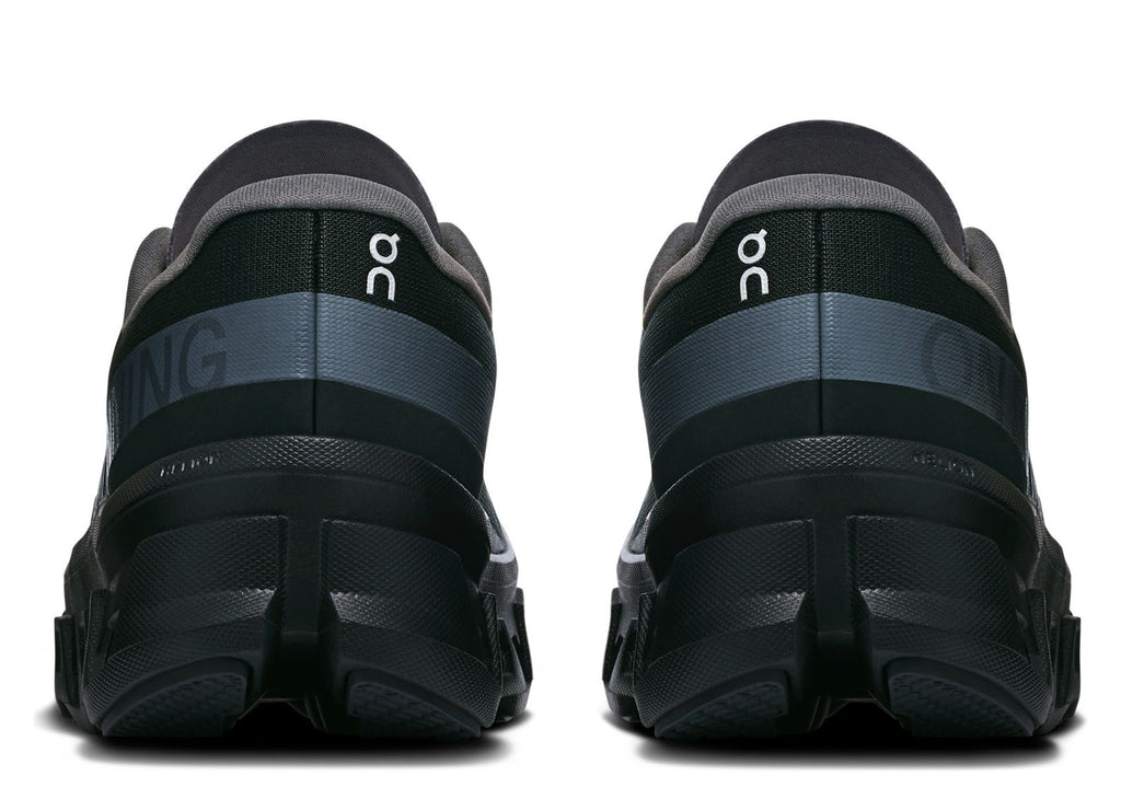 On Running Cloudmonster 1 Black (W)