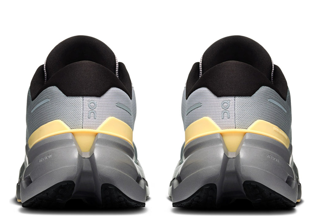 On Running Cloudrunner 3 Platinum Squash