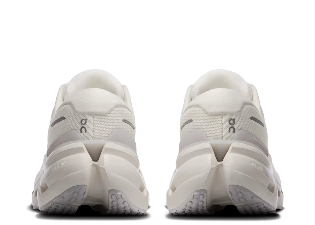 On Running Cloudrunner 3 White Ivory (W)