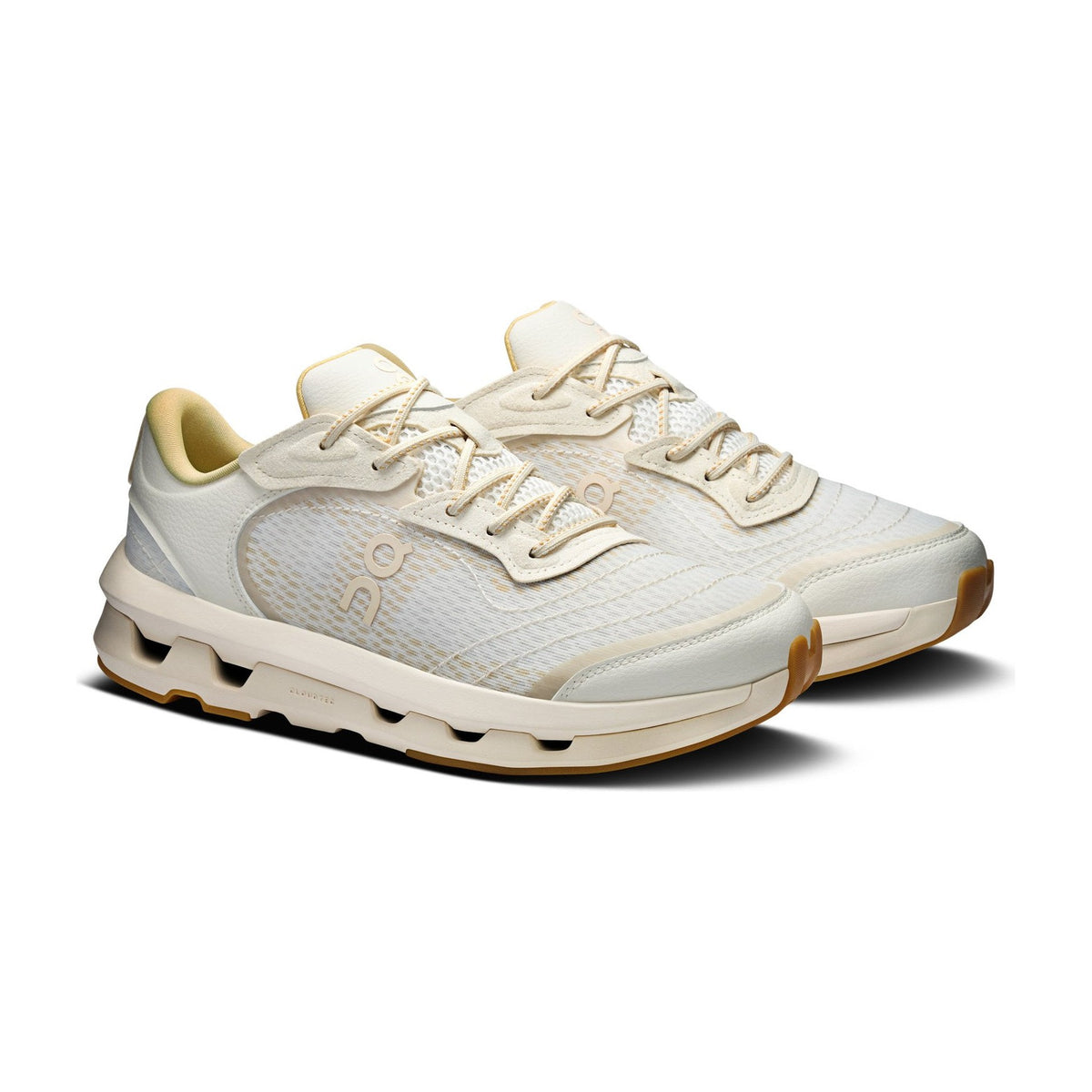 On Running Cloudzone Moon Ivory Putty (W)