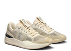 On Running THE ROGER Pro Sand Ivory (W)