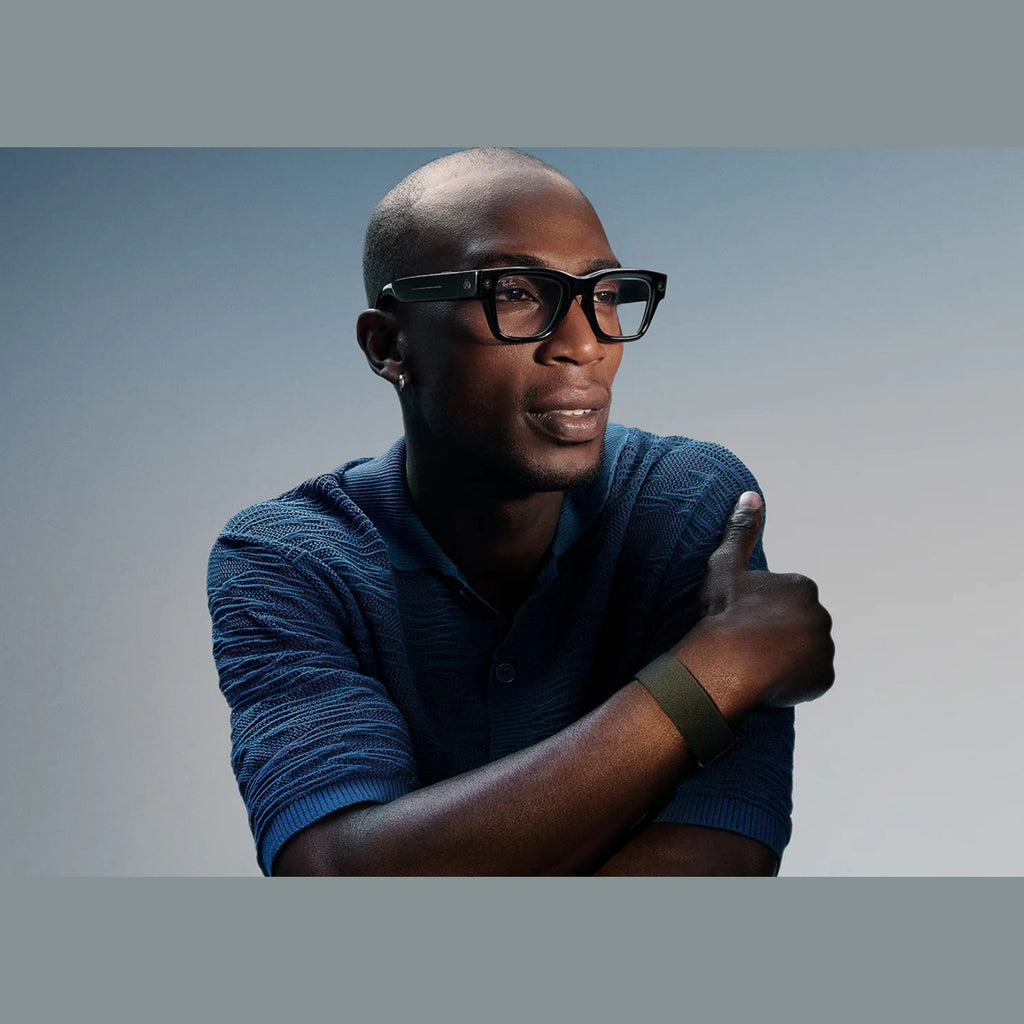 Ray-Ban Meta Display AI Smart Glasses with Neural Band Transitions Lens Shiny Black
