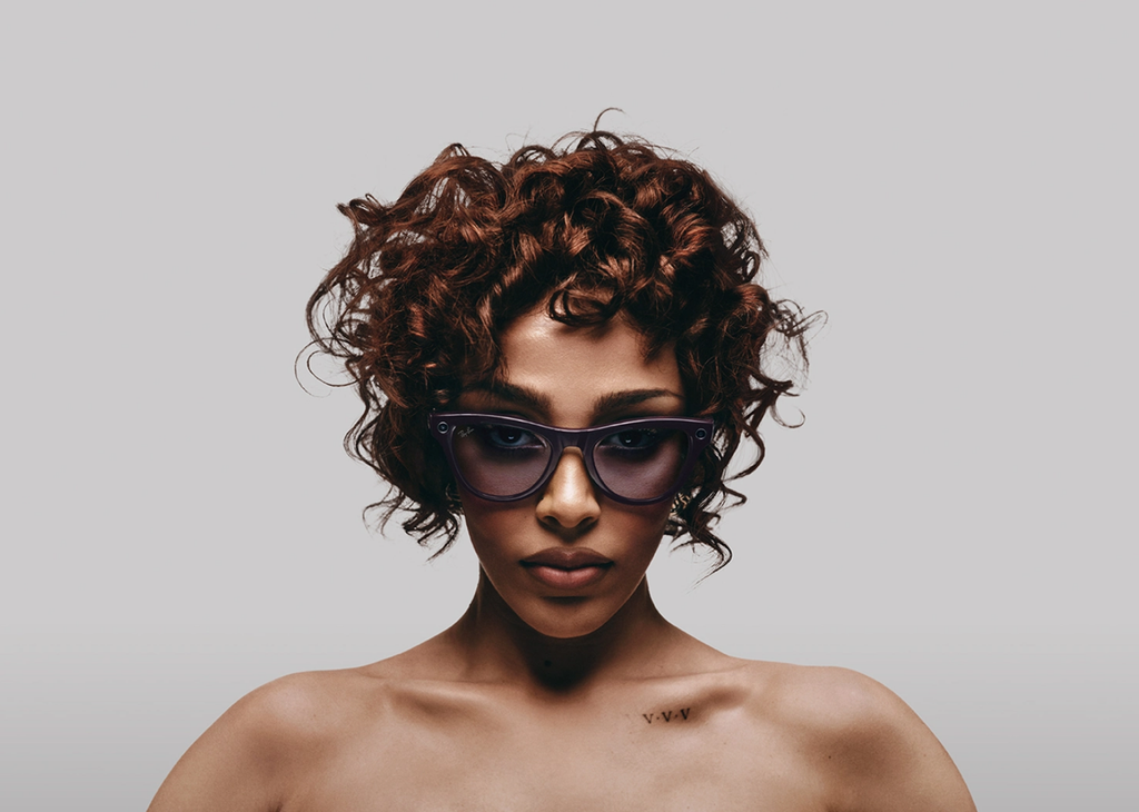 Ray-Ban Meta Skyler Gen 2 AI Smart Glasses Amethyst Transitions Lens Shiny Mystic Violet