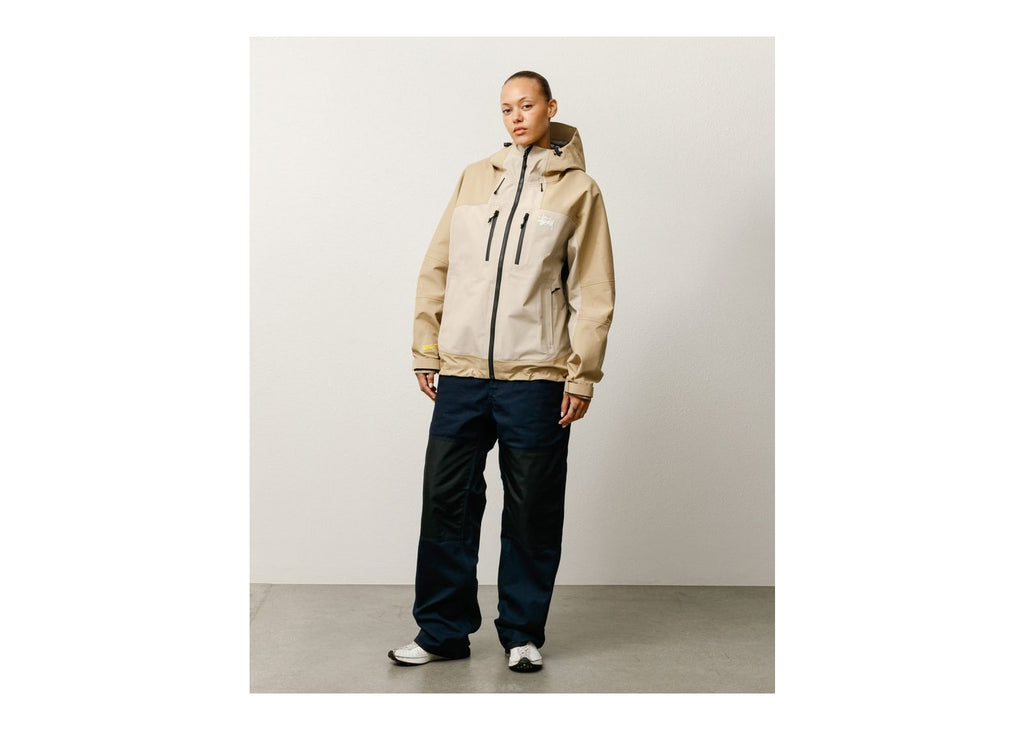 Stussy GORE-TEX Guide Shell Khaki