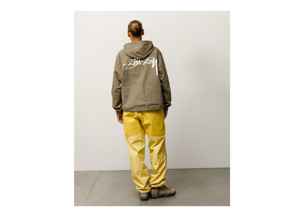 Stussy Waxed Cotton Beach Shell Olive