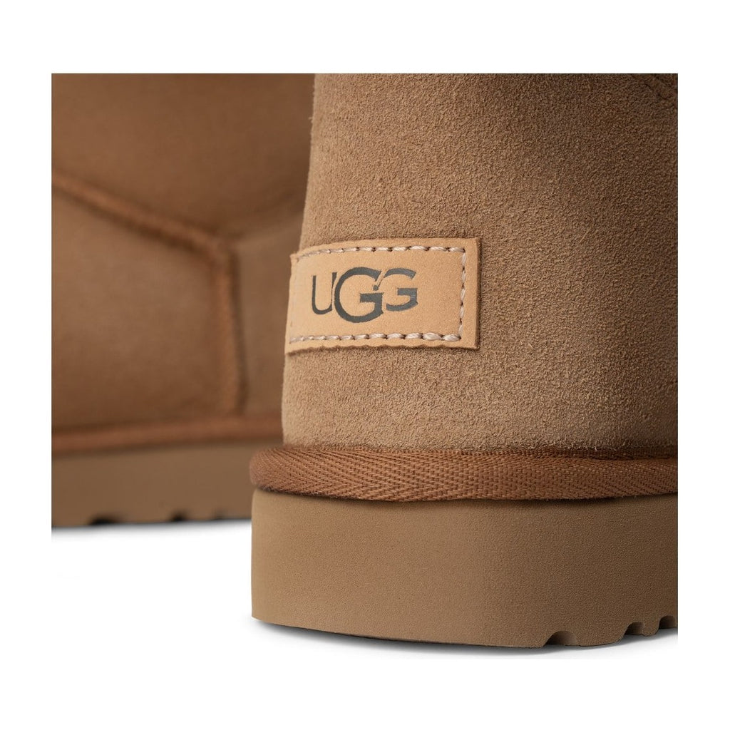UGG Bailey Bow II Boot Chestnut (W)