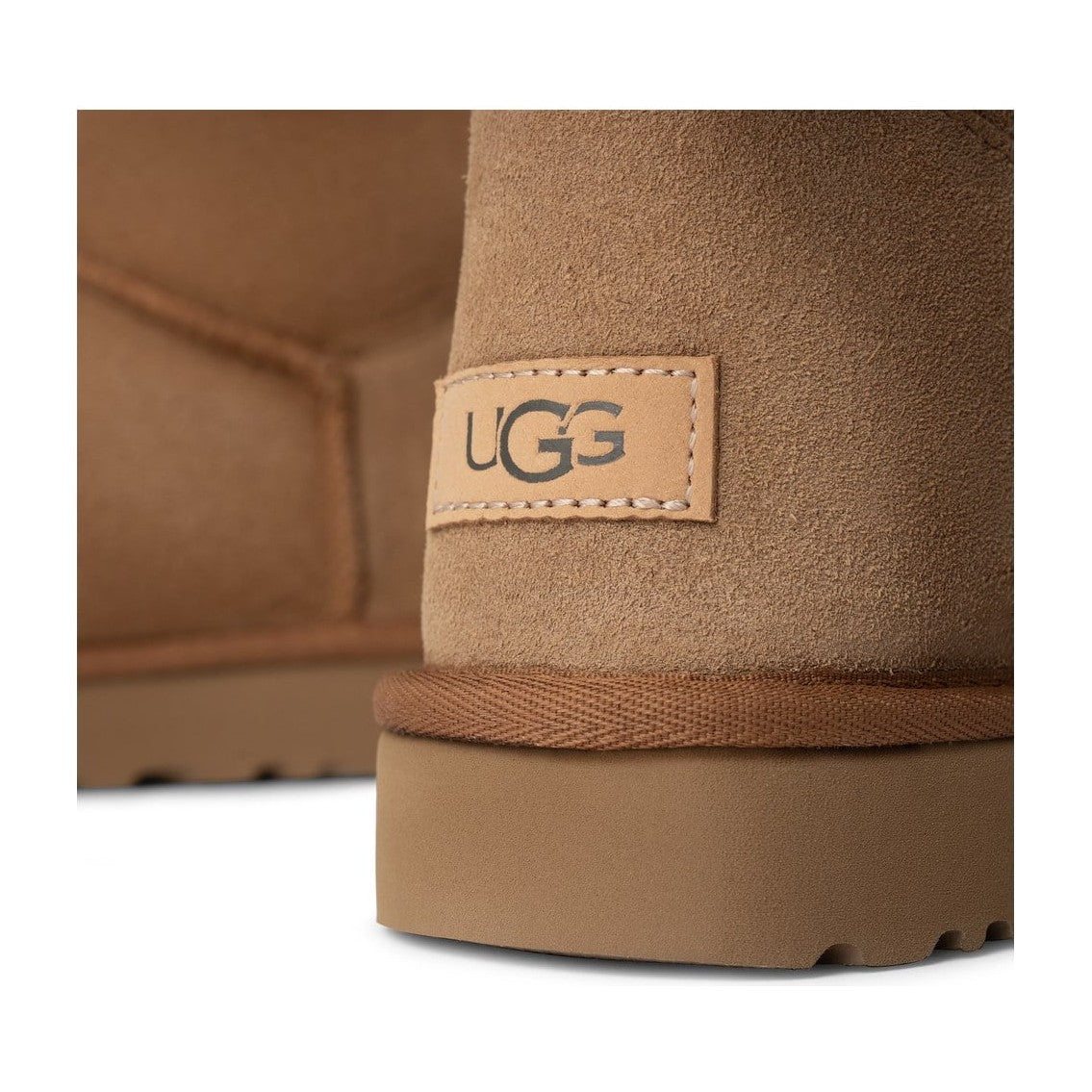 UGG Bailey Bow II Boot Chestnut (W)