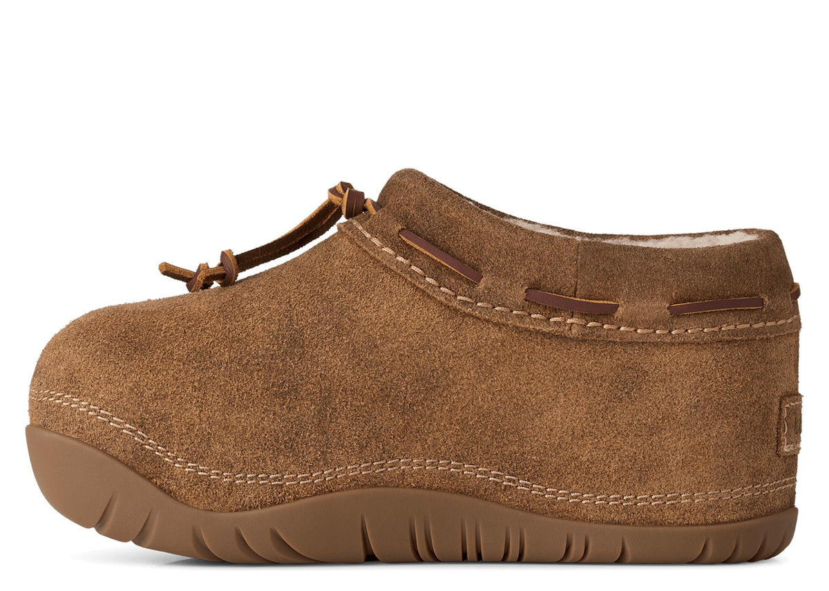 UGG Bucked Clog Chestnut (W)