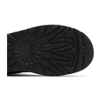 UGG Classic Ultra Mini Platform Boot Black (W)