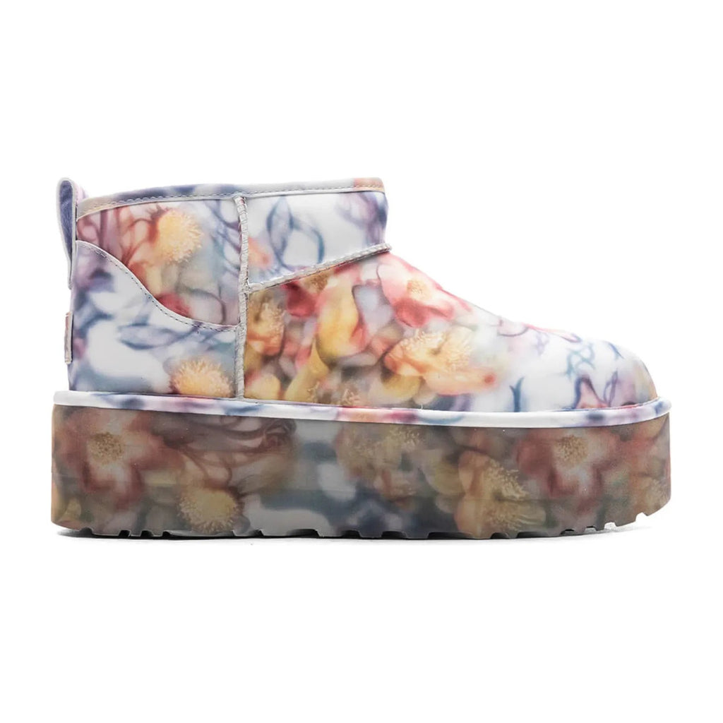 UGG Classic Ultra Mini Platform Boot Collina Strada Light Blue Floral