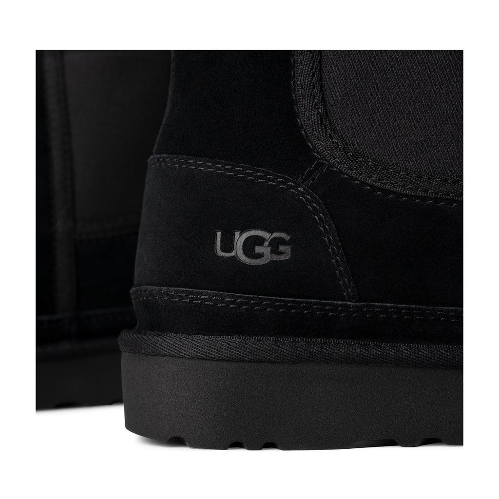 UGG Neumel Chelsea Boot Black (M)