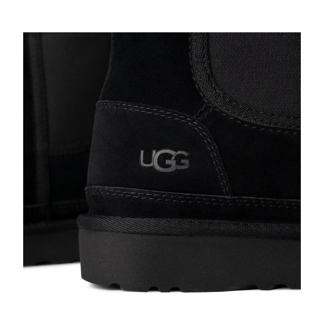UGG Neumel Chelsea Boot Black (M)