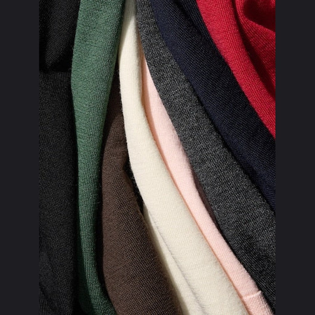 UNIQLO 100% Merino Crew Neck Jumper - 69 NAVY