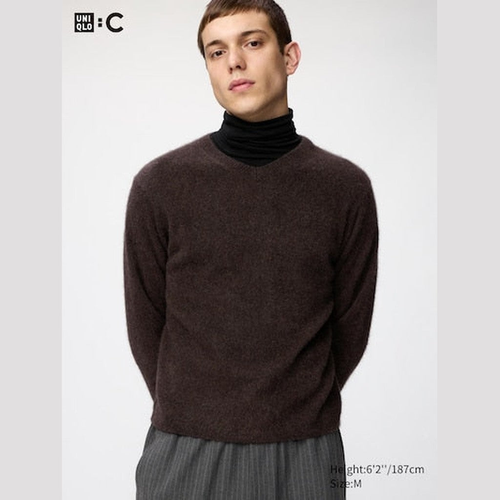 UNIQLO Fluffy 100% Cashmere Relaxed V Neck Jumper - 41 YELLOW