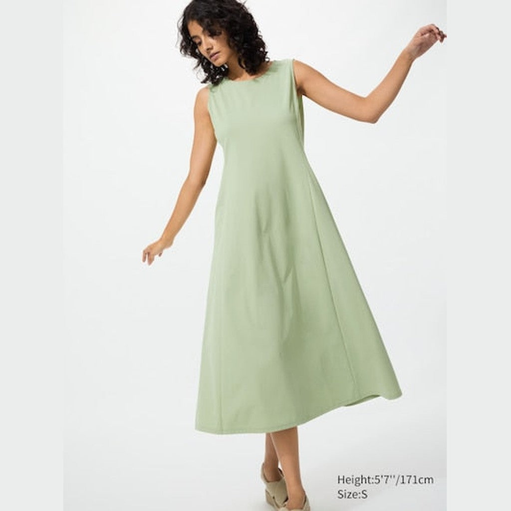 UNIQLO Women's Ultra Stretch AIRism Dress (Sleeveless) - 51 GREEN